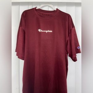 T-shirt | Champion Red wine color | Available